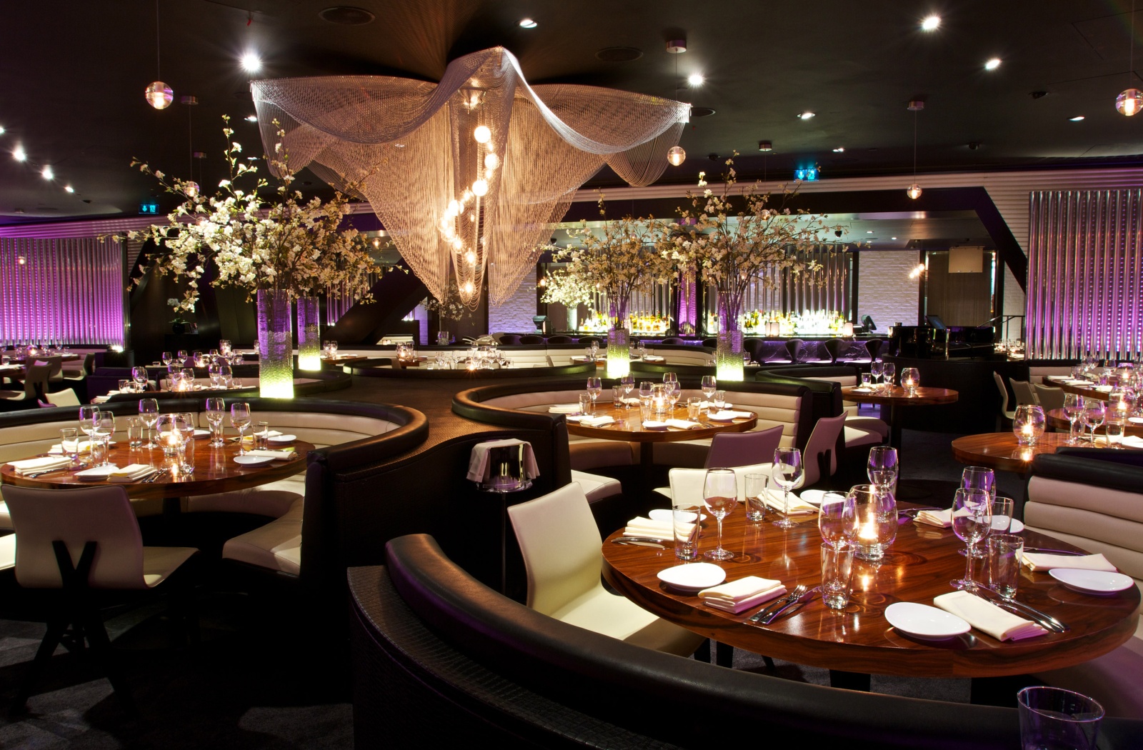 restaurant queen street